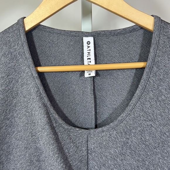 ATHLETA Women’s Bayview Faux Wrap Cap Sleeve Cropped Tee Gray Size Medium - Picture 4 of 10
